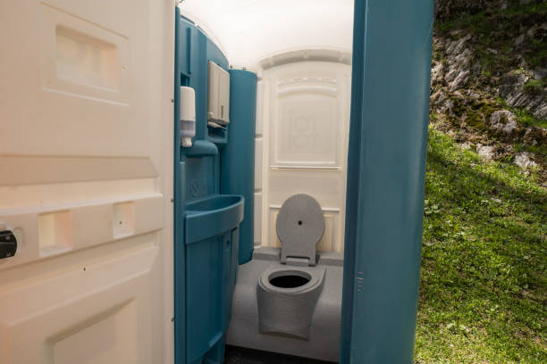Porta potty delivery and setup in Ventress, LA